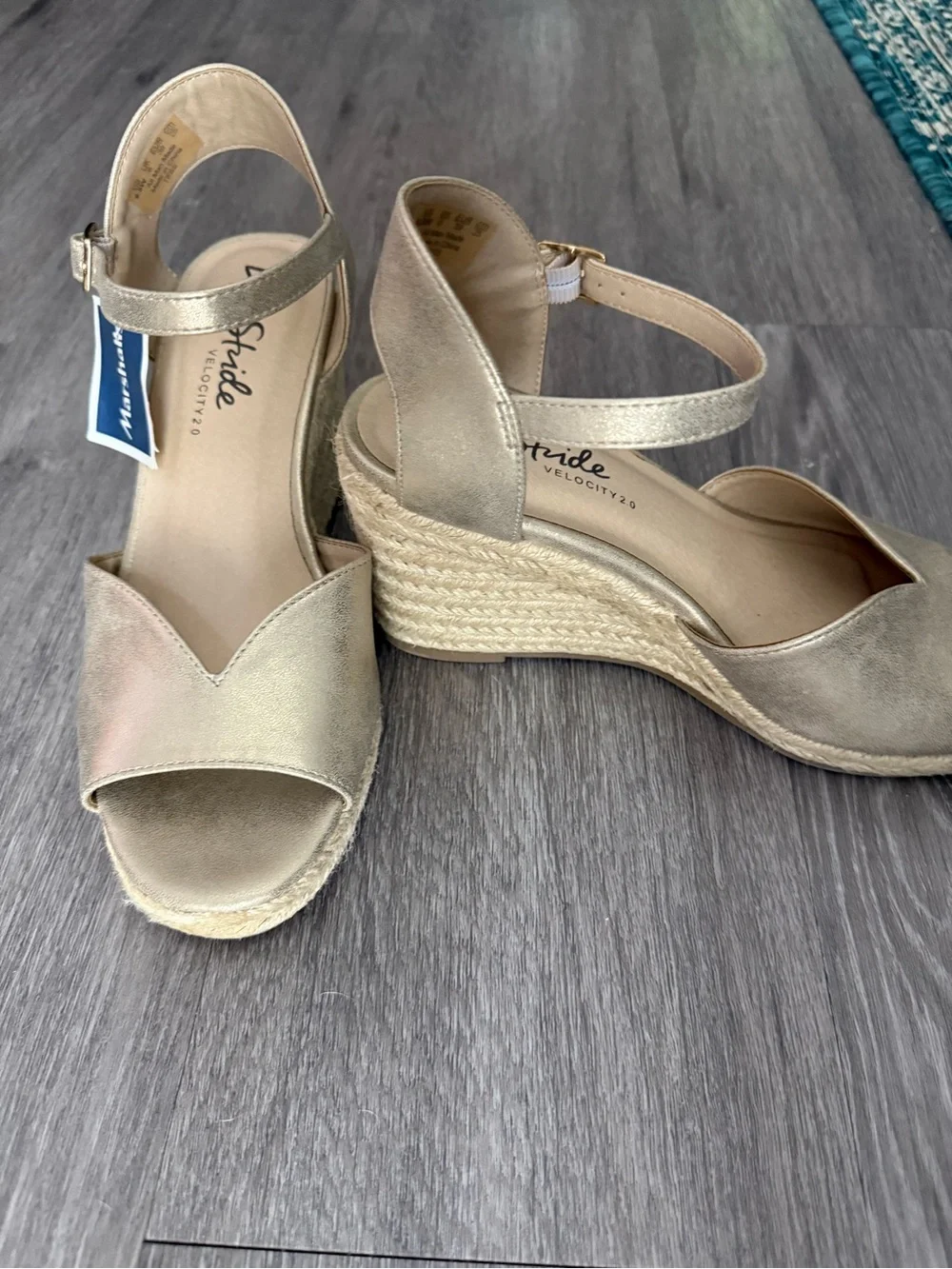 Life Stride elegant metallic